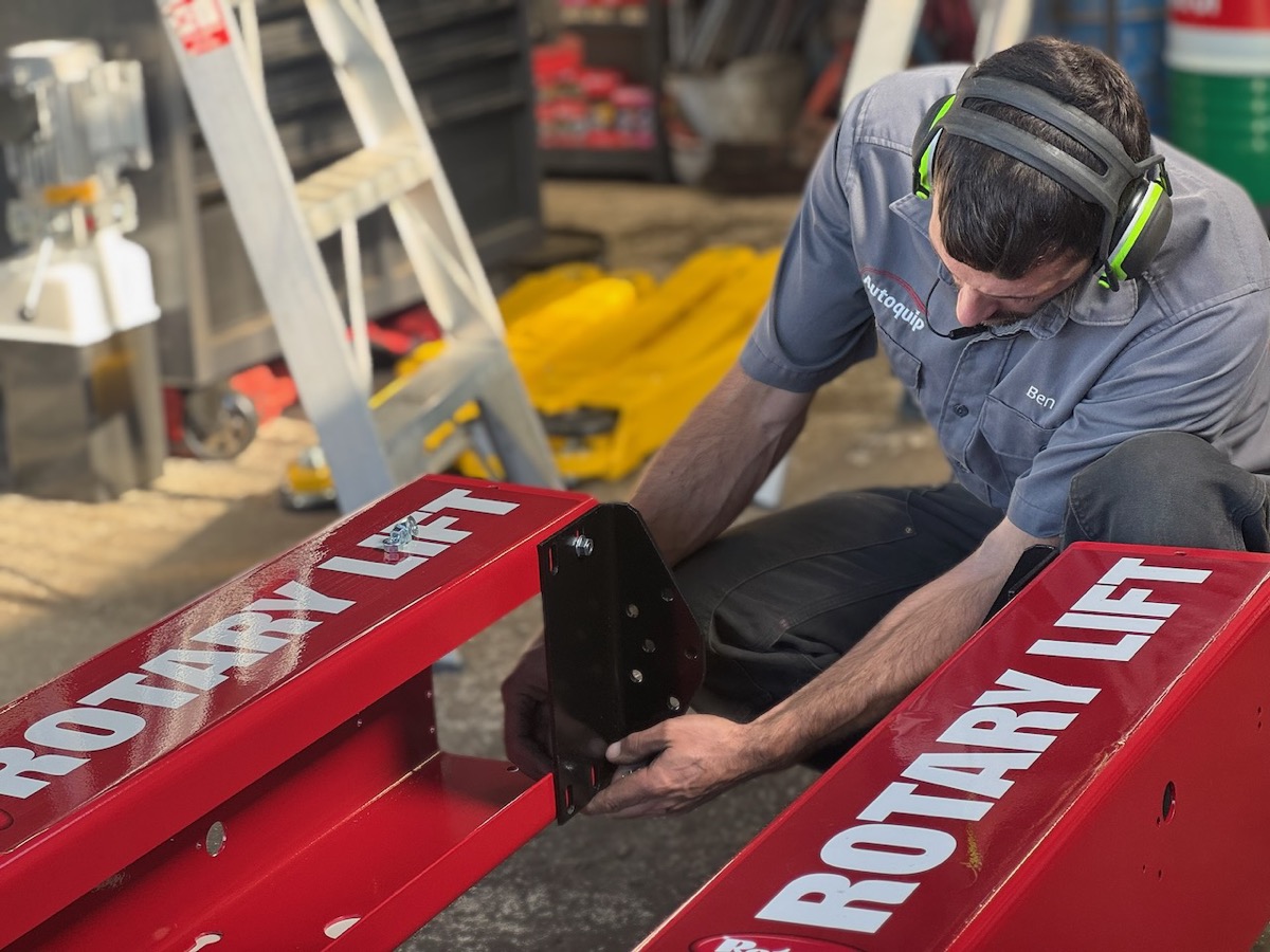 Professional hoist installation